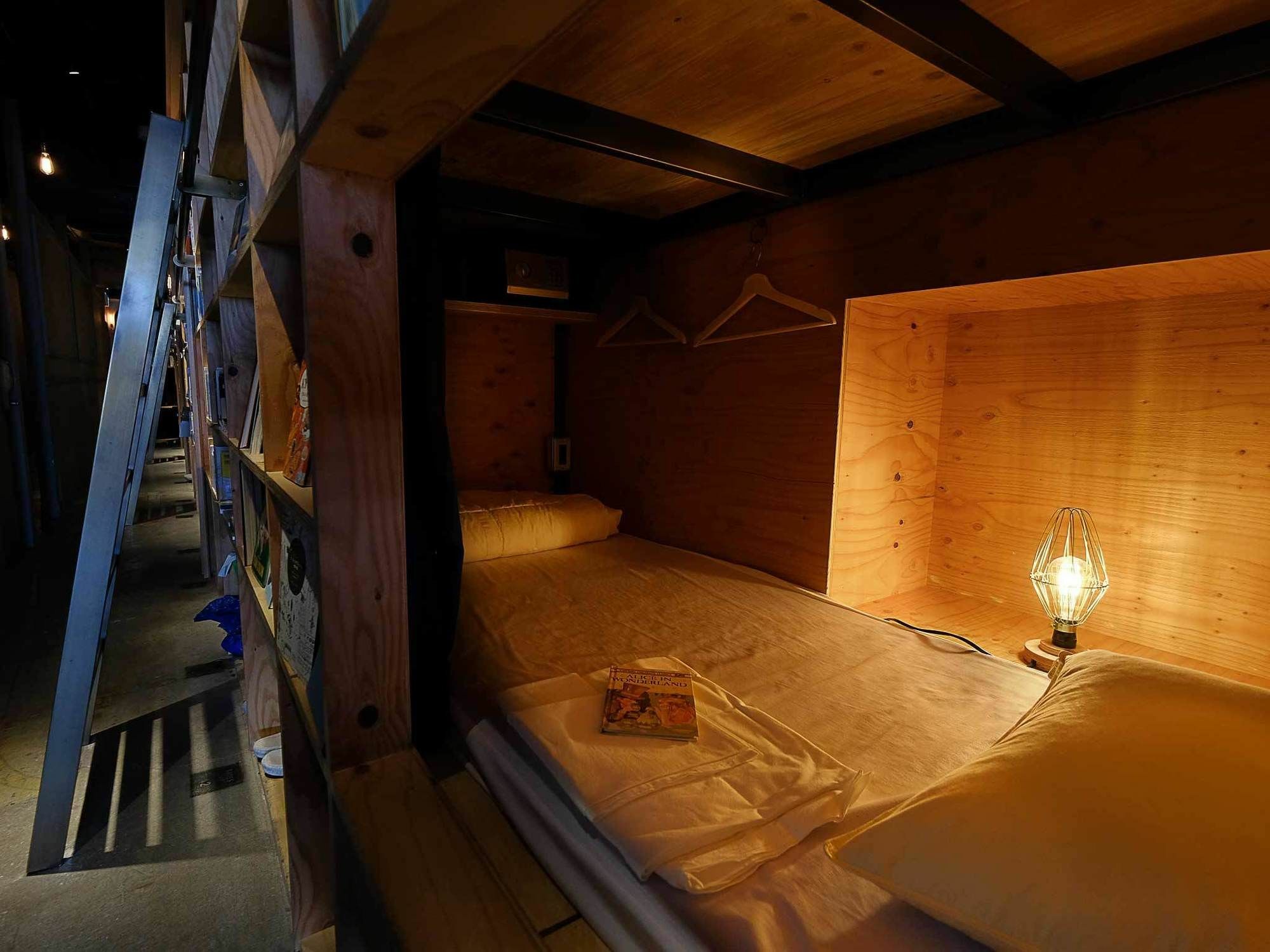 Albergue Book And Bed Tokyo Ikebukuro Exterior foto